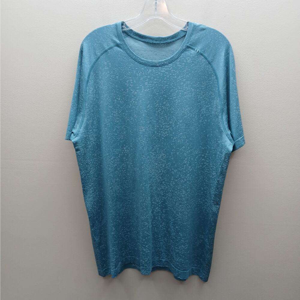 Lululemon Metal Vent Tech Short Sleeve Shirt Breeze Blue Men's XL Crewneck EUC